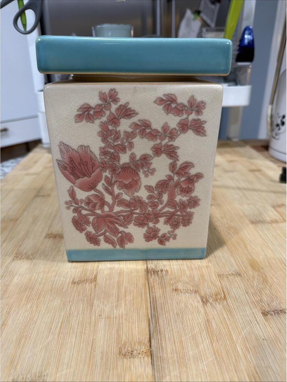 VTG Pier 1 Crackle Finish Kitchen Canister Turquoise Blue & Pink/Rose Floral *